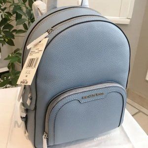 ✨NeW! Michael Kors Jaycee MD Backpack